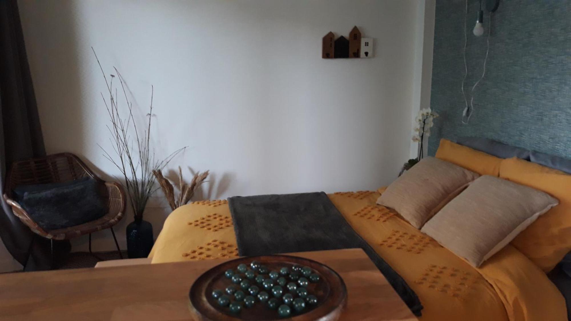 L'Hothentique Proche Arras Bed and Breakfast Saint-Laurent-Blangy Exteriör bild
